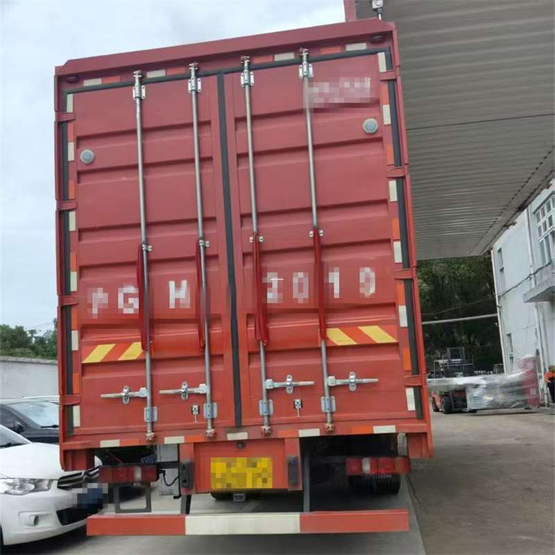 平鲁区普定县进仓物流：专线直达的多元货运之旅